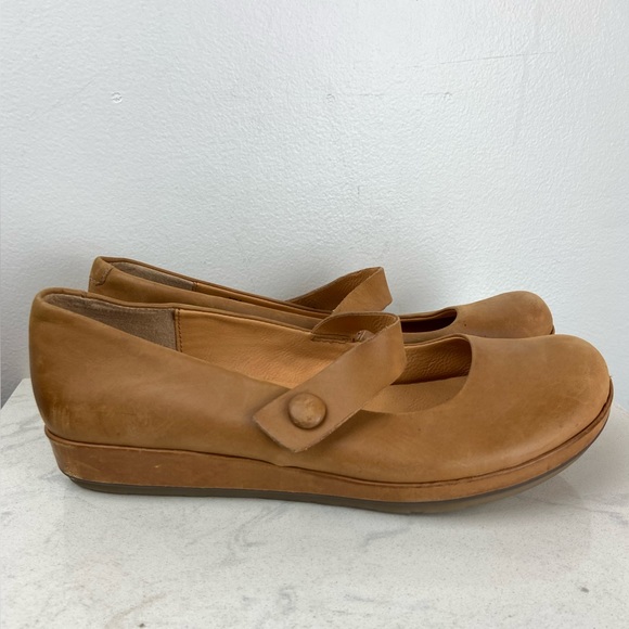 KorkEase Shoes Korks Korkease Soft Tan Leather Mary Jane Wedges